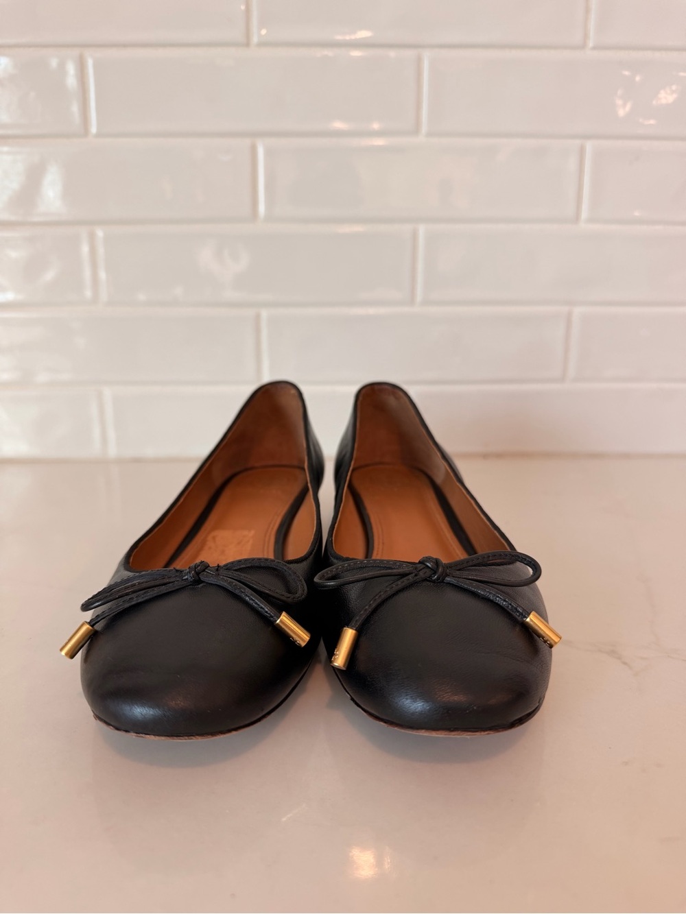 TORY BURCH BROOKE BOW 25MM BALLET IN PERFECT BLACK HEELS SIZE 7M - Picture 2 of 11